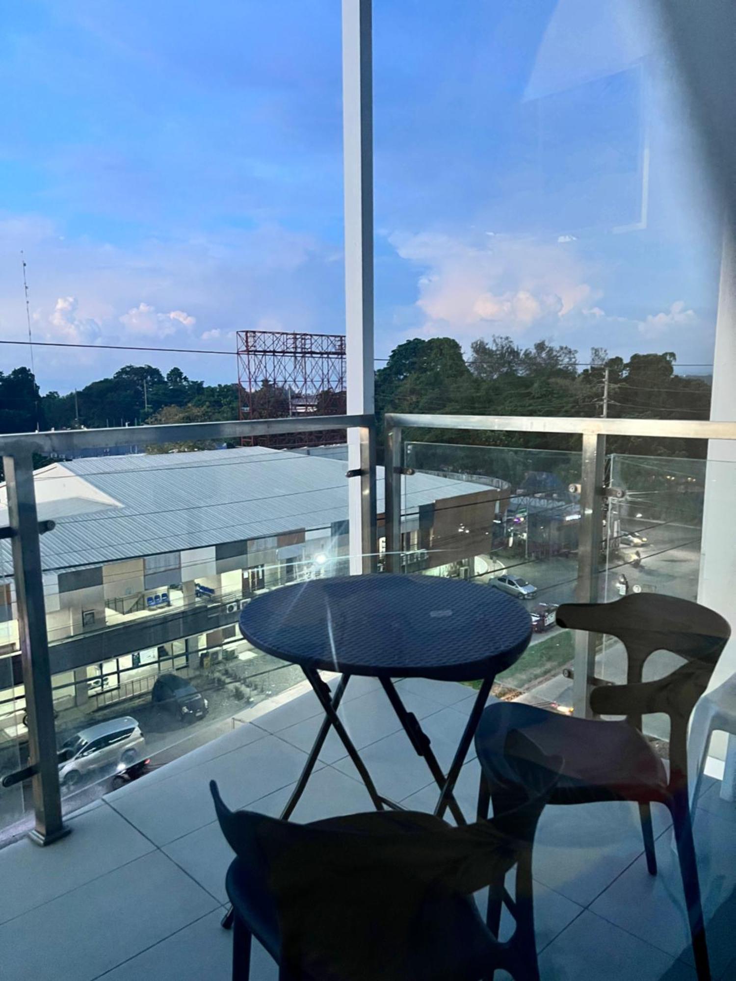 Condo At Primavera City Next To Sm Mall Кагаян де Оро Екстериор снимка